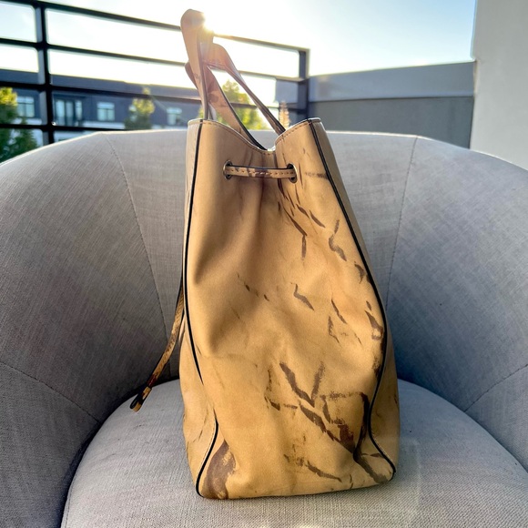 Moschino Leather Recycle Drawstring Bag Tote With Shoulder Strap - Picture 3 of 14